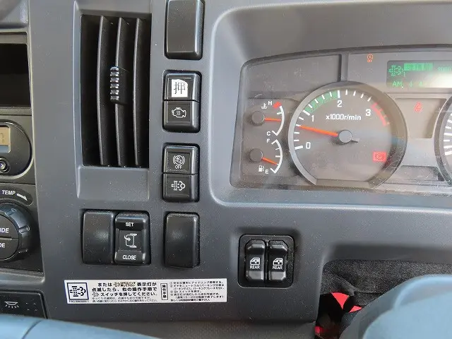 いすゞ フォワード SPG-FSR90S2(2WD)の写真14