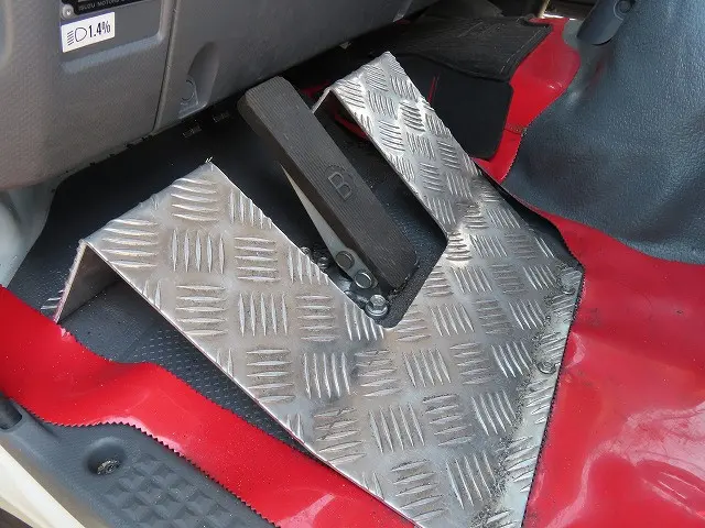 いすゞ フォワード SPG-FSR90S2(2WD)の写真19