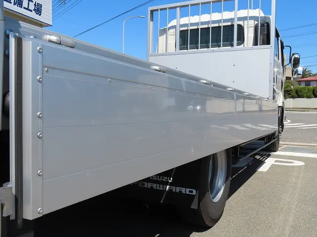 いすゞ フォワード SPG-FSR90S2(2WD)の写真31