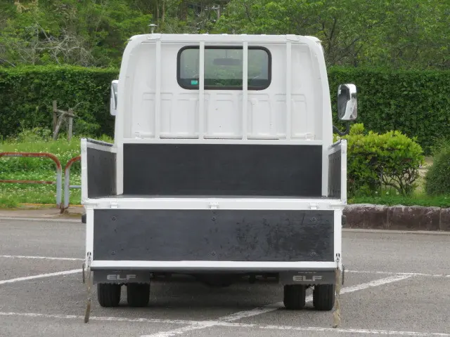 いすゞ エルフ TKG-NHR85A(2WD)の写真9