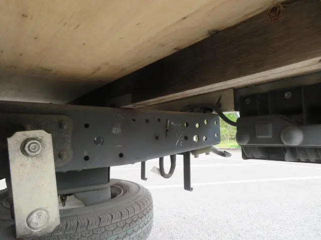 いすゞ エルフ TKG-NHR85A(2WD)の写真40
