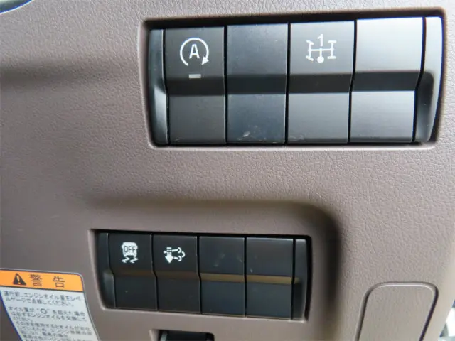 三菱 キャンター 2RG-FEAV0(2WD)の写真14