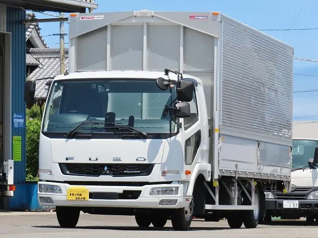 三菱 ファイター 2KG-FK65F(2WD)の写真2
