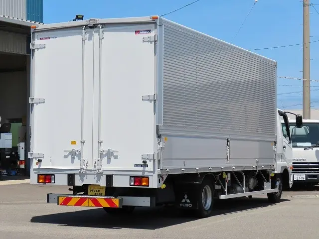 三菱 ファイター 2KG-FK65F(2WD)の写真3