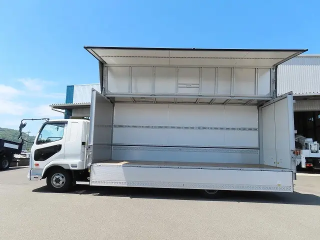 三菱 ファイター 2KG-FK65F(2WD)の写真9