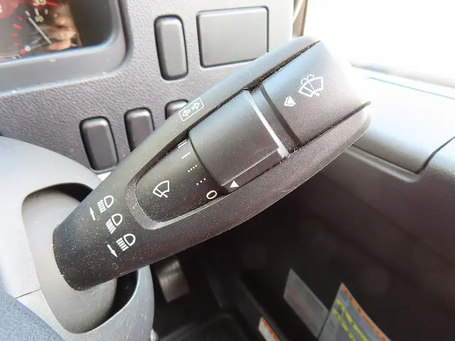 三菱 ファイター 2KG-FK65F(2WD)の写真21