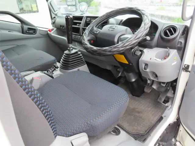 日野 デュトロ 2KG-XZU730M改(2WD)の写真4