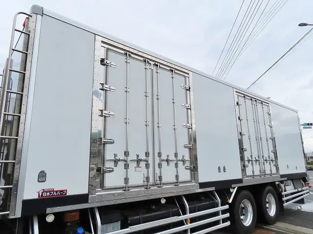 日野 プロフィア 2DG-FR1EHG(6x2)の写真29