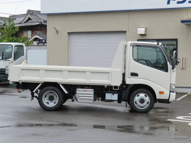 日野 デュトロ 2DG-XZU675T(4WD)の写真5