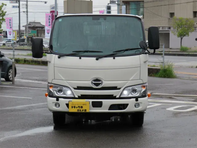 日野 デュトロ 2DG-XZU675T(4WD)の写真6