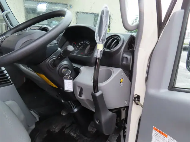 日野 デュトロ 2DG-XZU675T(4WD)の写真24