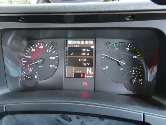 三菱 スーパーグレート 2RG-FP84VDR(2WD)の写真11