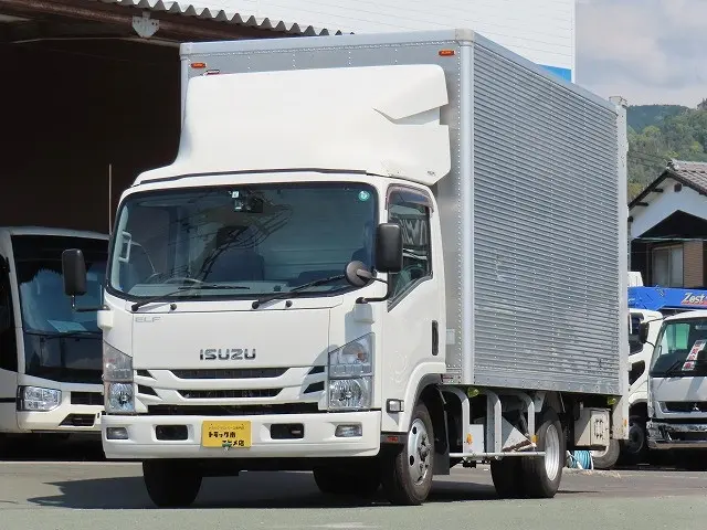 いすゞ エルフ TRG-NPR85AN(2WD)の写真2