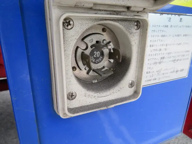 三菱 ファイター 2KG-FK65F(2WD)の写真38