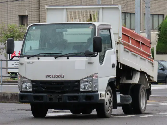 いすゞ エルフ TPG-NKR85AN(2WD)の写真2