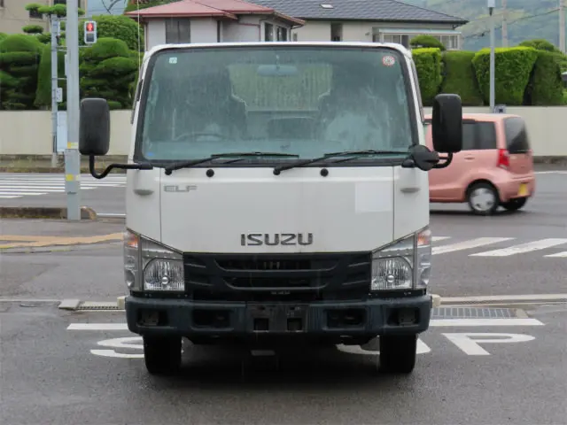 いすゞ エルフ TPG-NKR85AN(2WD)の写真6