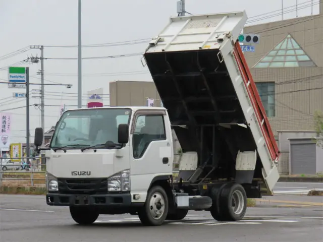 いすゞ エルフ TPG-NKR85AN(2WD)の写真8