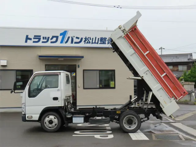 いすゞ エルフ TPG-NKR85AN(2WD)の写真10
