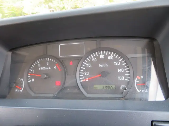 いすゞ エルフ TPG-NKR85AN(2WD)の写真16