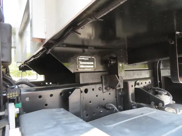 いすゞ エルフ TPG-NKR85AN(2WD)の写真39