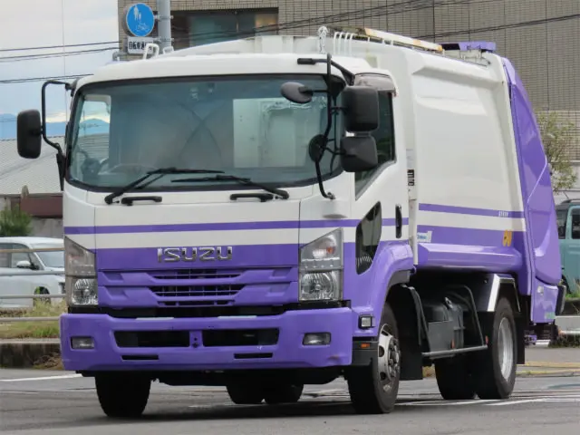 いすゞ フォワード TKG-FRR90S2(2WD)の写真2