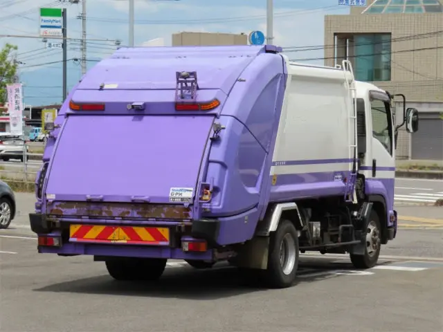 いすゞ フォワード TKG-FRR90S2(2WD)の写真3