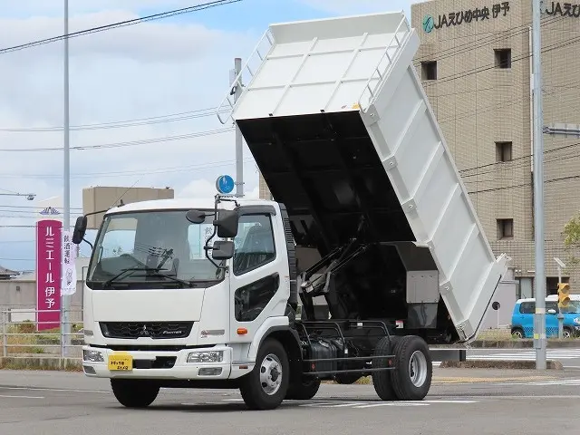 三菱 ファイター 2KG-FK72F(2WD)の写真7
