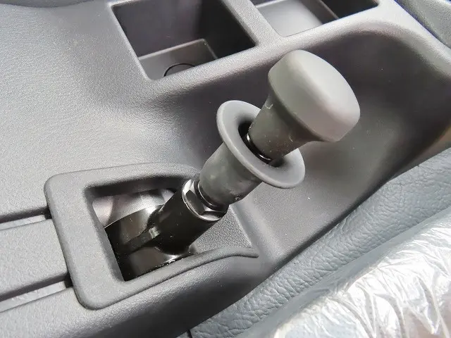 三菱 ファイター 2KG-FK72F(2WD)の写真22