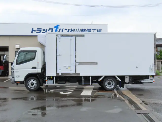 三菱 キャンター 2RG-FEB80(2WD)の写真4