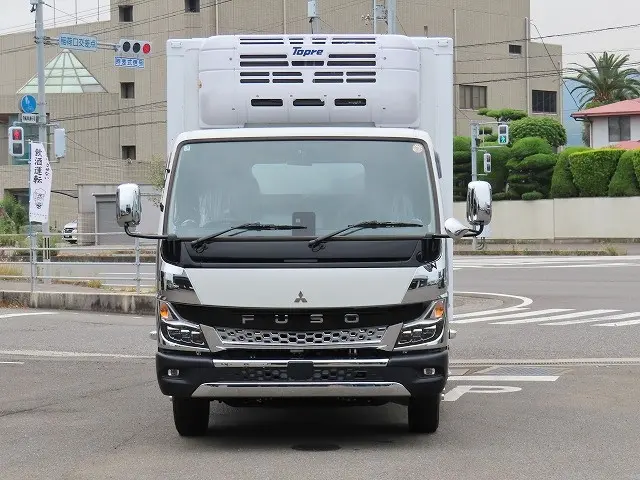 三菱 キャンター 2RG-FEB80(2WD)の写真6
