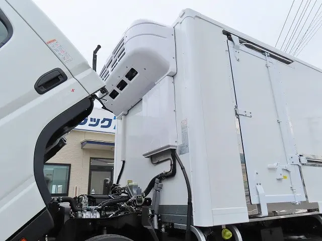 三菱 キャンター 2RG-FEB80(2WD)の写真32