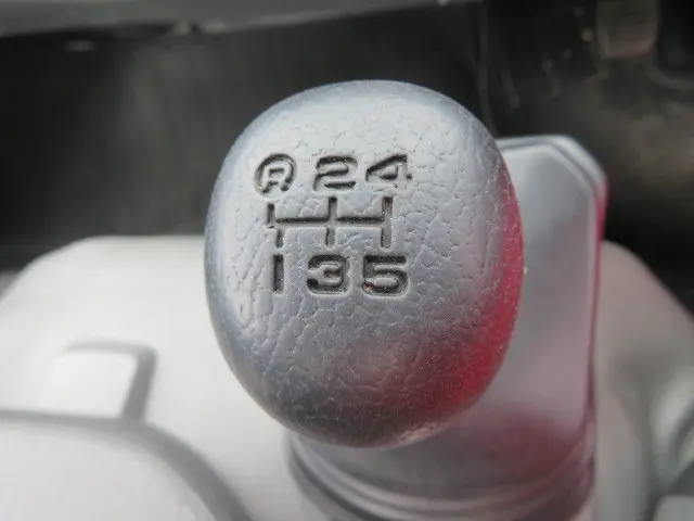 日野 デュトロ TKG-XZU650M(2WD)の写真17