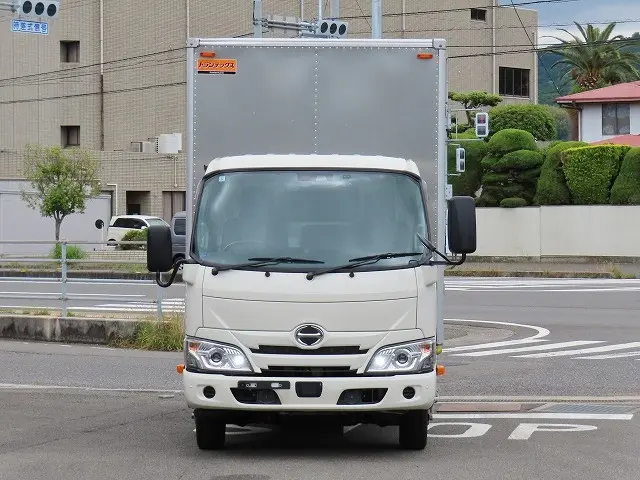 日野 デュトロ 2KG-XZC605M(2WD)の写真5