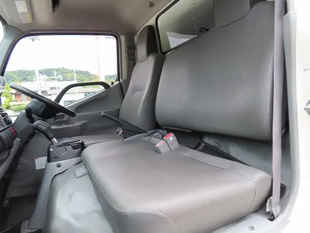 日野 デュトロ 2KG-XZC605M(2WD)の写真11