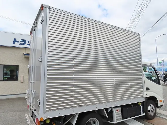 日野 デュトロ 2KG-XZC605M(2WD)の写真34