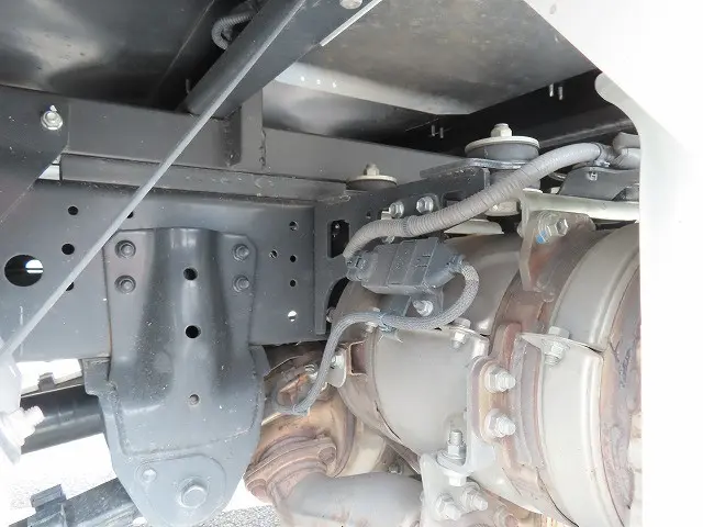 日野 デュトロ 2KG-XZC605M(2WD)の写真44