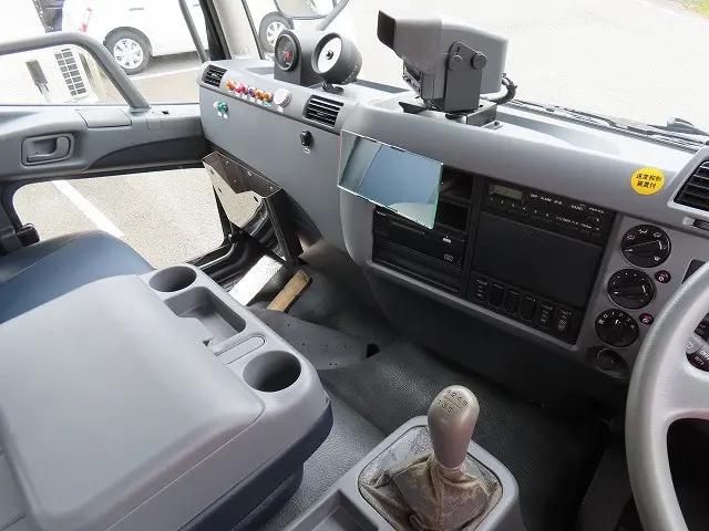三菱 ファイター PA-FK61FX(2WD)の写真13