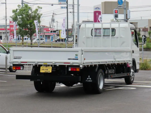 三菱 キャンター 2WG-XZU713M(2WD)の写真2