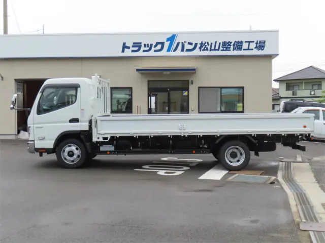 三菱 キャンター 2WG-XZU713M(2WD)の写真3
