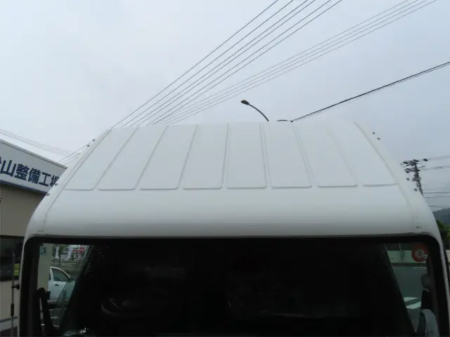 三菱 キャンター 2WG-XZU713M(2WD)の写真6