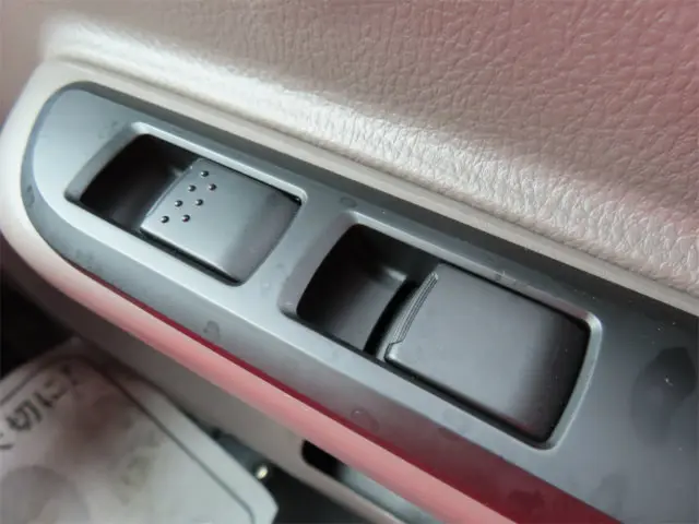 三菱 キャンター 2WG-XZU713M(2WD)の写真20