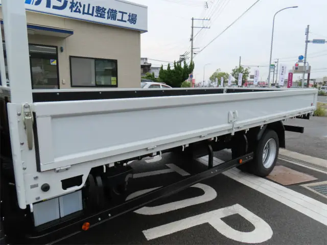 三菱 キャンター 2WG-XZU713M(2WD)の写真33