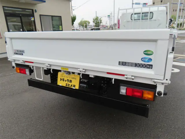 三菱 キャンター 2WG-XZU713M(2WD)の写真35