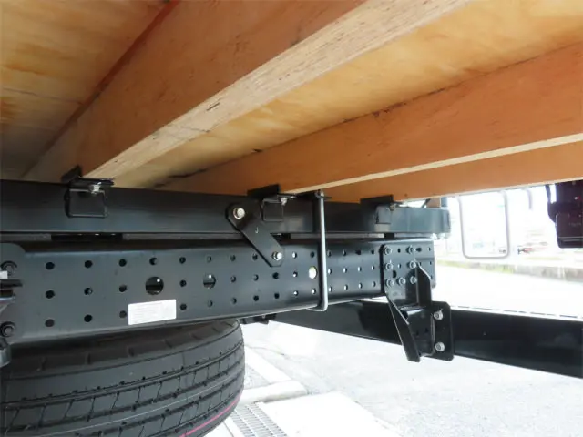 三菱 キャンター 2WG-XZU713M(2WD)の写真44