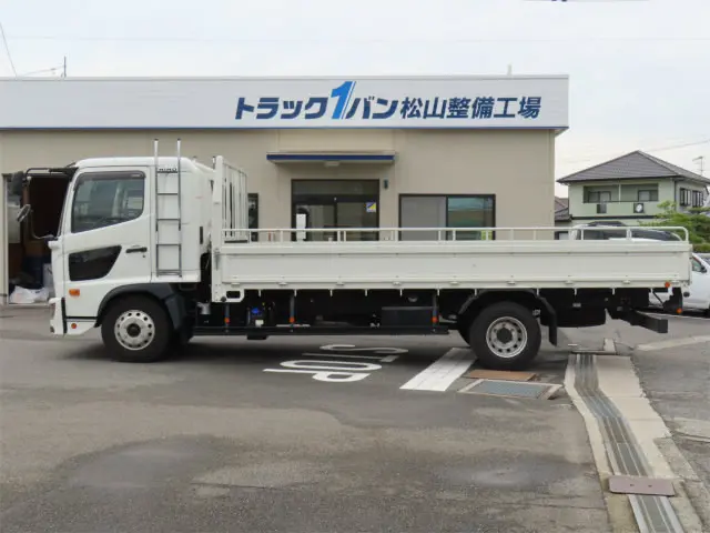 日野 レンジャー 2PG-FD2ABA(2WD)の写真3