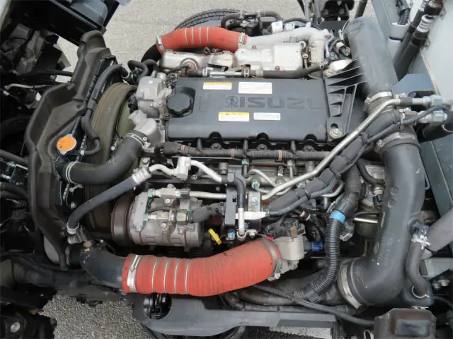 いすゞ エルフ 2RG-NLR88AN(2WD)の写真5