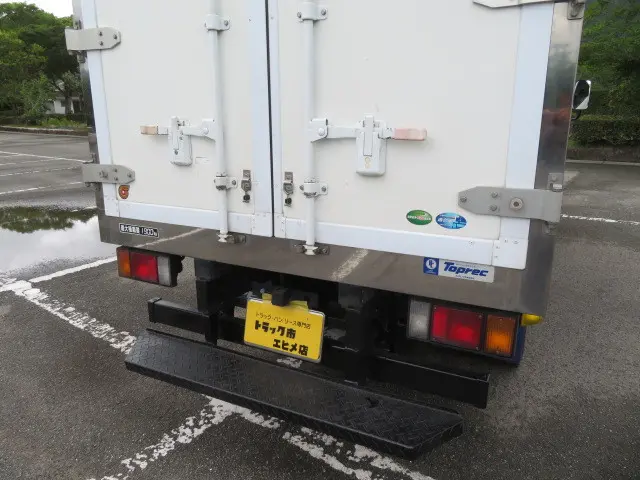いすゞ エルフ 2RG-NLR88AN(2WD)の写真38