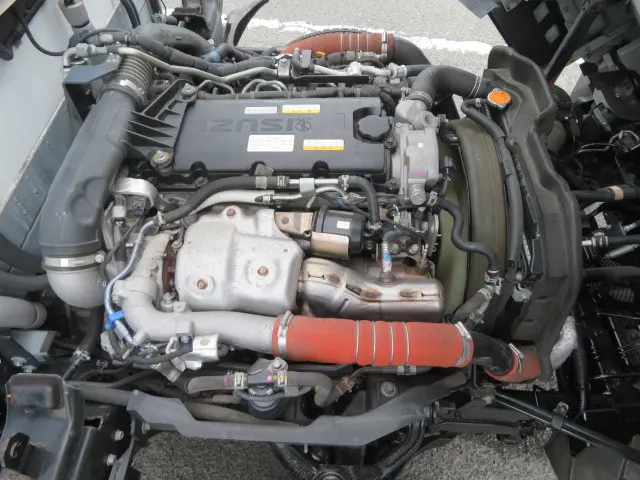 いすゞ エルフ 2RG-NLR88AN(2WD)の写真41