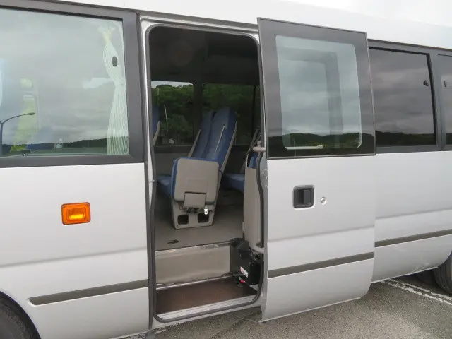 日野 リエッセ SDG-XZB50M(2WD)の写真32