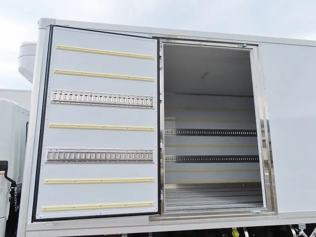 三菱 ファイター 2KG-FK65F(2WD)の写真33